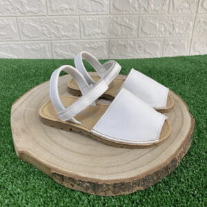 Menorquinas piel Chuches