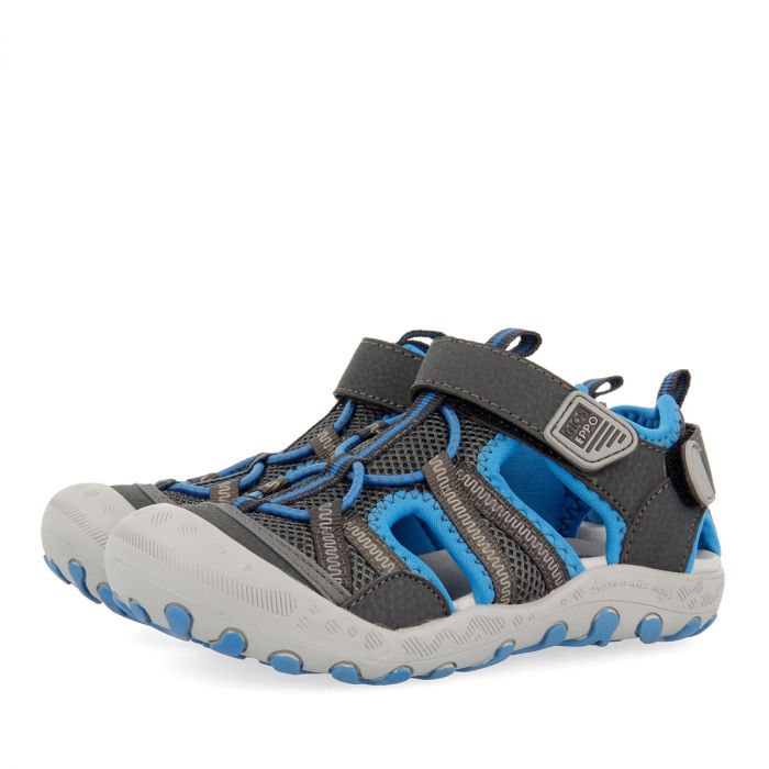 Zapatilla treck Gioseppo Gris y Marino